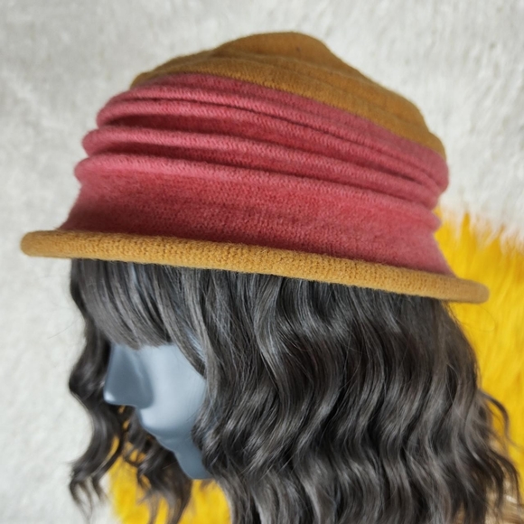 Vintage Y2K Adora Pink & Mustard Wool Bucket Hat - Picture 2 of 4
